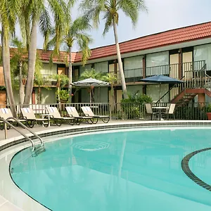 Hotel Days By Wyndham Clearwater/central